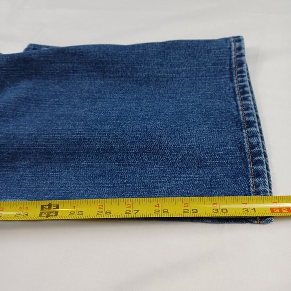 Eddie Bauer Men's Size 31x32 Straight Fit Specially Dyed Denim Blue Jeans - Picture 9 of 11